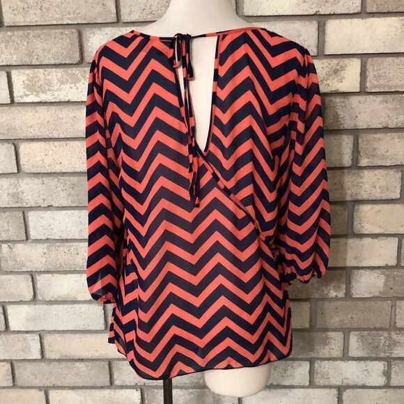 3for$20 blouse medium - Picture 2 of 4